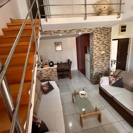 Apartman Guberinic,Tivat ,Trosoban Stan Exterior photo