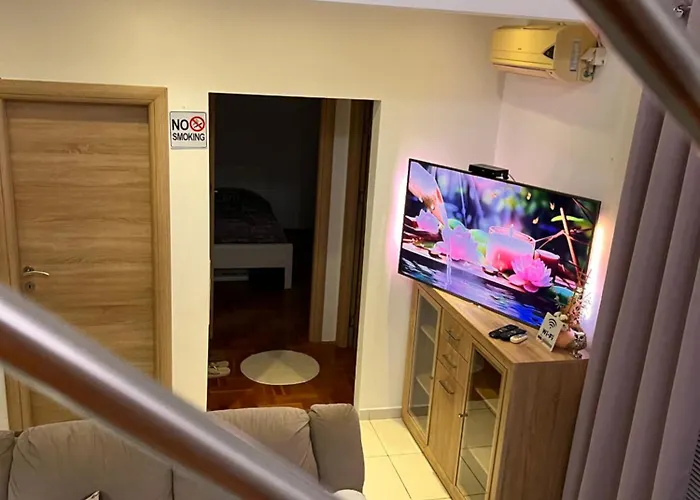 Apartman Guberinic,Tivat ,Trosoban Stan